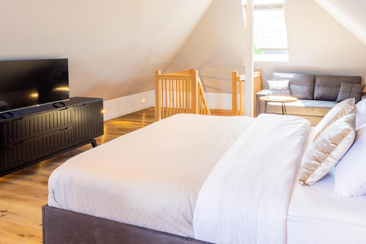 Moderne Maisonette Ferienwohnung Mit Gartenzugang, Nur 7 Gehminuten Zum Strand, Parkplatz & Fahrradunterstellplatz Шарбойц Екстер'єр фото